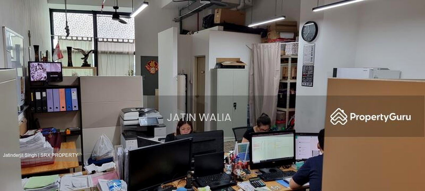 Oxley Bizhub (D14), Factory #450318651